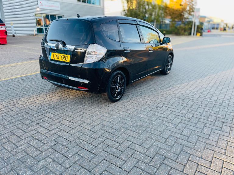 2011 HONDA JAZZ FIT HYBRID ELECTRIC 1.3 AUTOMATIC 