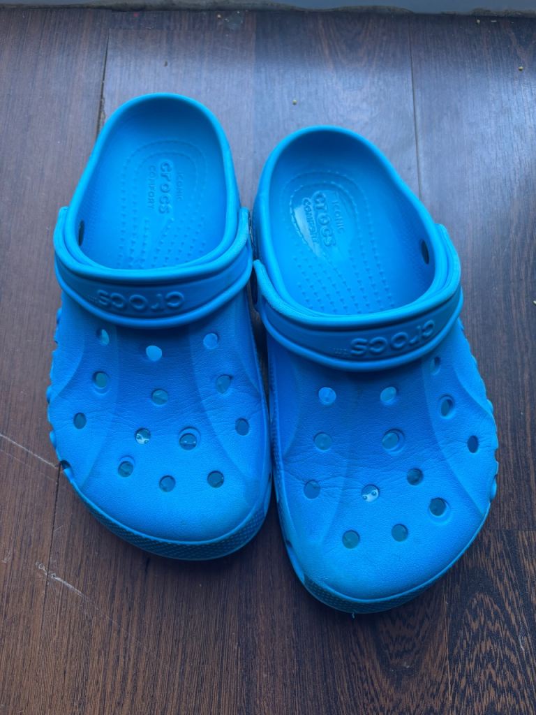 Used crocs