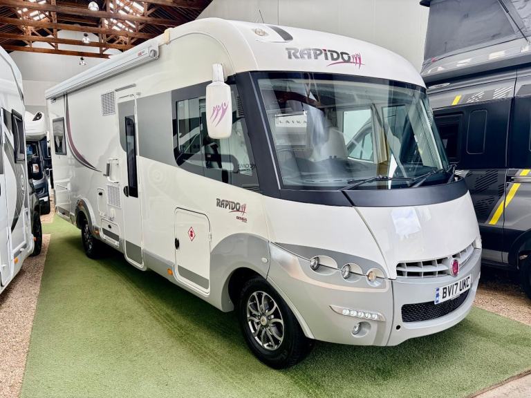 RAPIDO 9094 DF / DESIGN EDITION / 4 BERTH / WINTERISED / 2017 A CLASS MOTORHOME