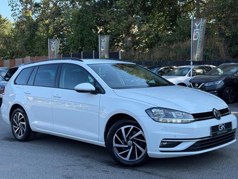 2019 Volkswagen Golf MATCH TDI - 1 OWNER - 11 SERVICES - VAT QUALIFYING - APPLE CAR PLAY Estate D...