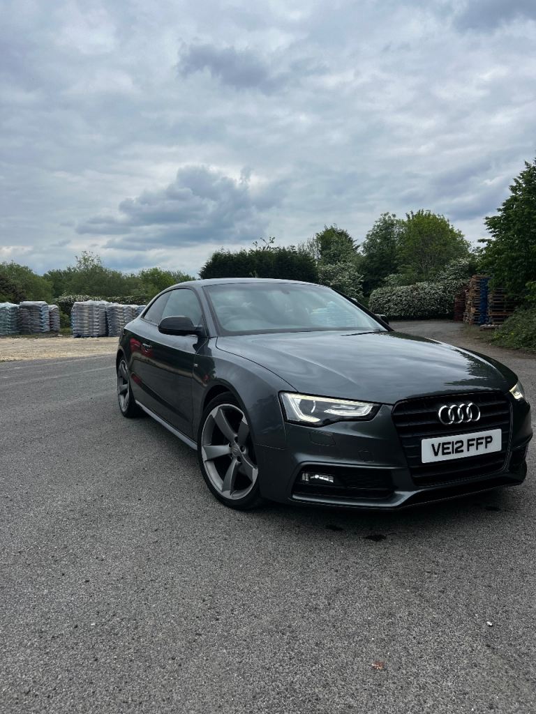 2012 Audi, A5 S-Line black edition, Coupe