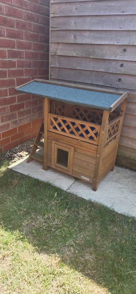 Cat house