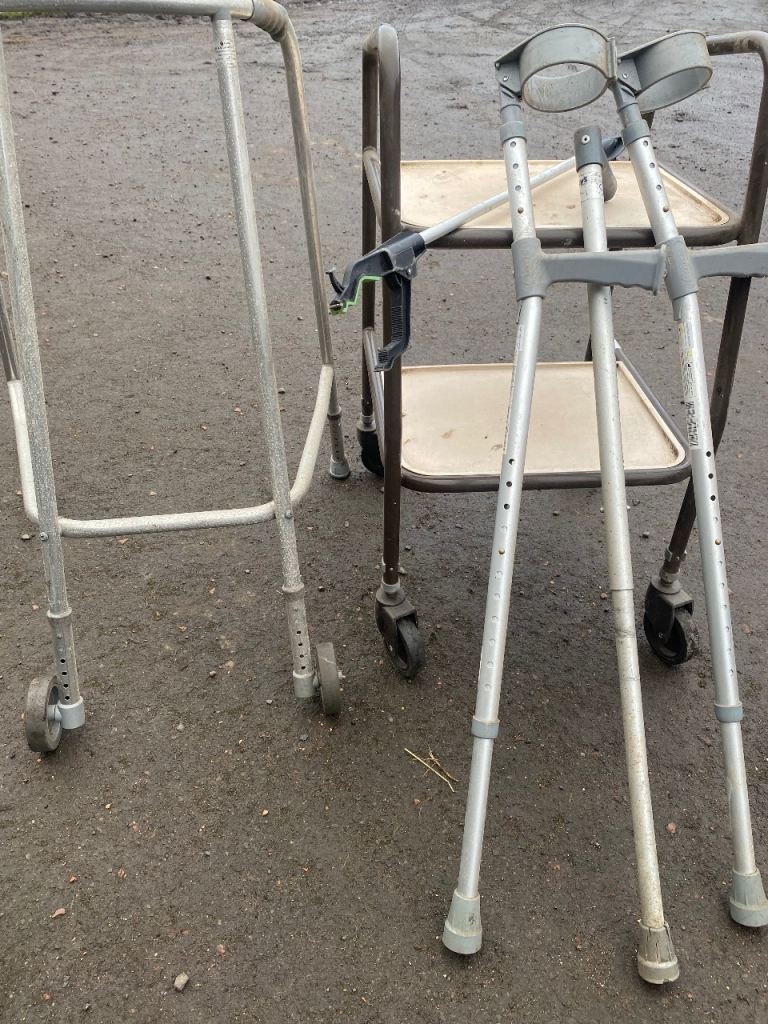 Walking aids free for uplift 