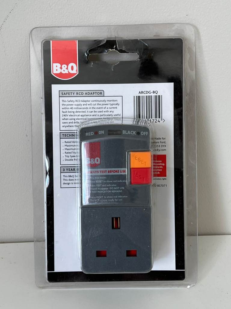 Unused B&Q Safety RCD Adaptor