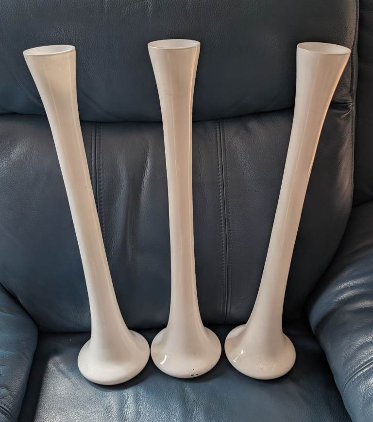 3 x Homedelight1234 White Glass Lily Vases 50 cm High Used Once at our Wedding! 
