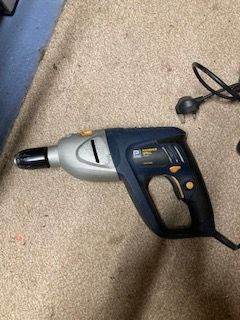 Large 1200w electric PRO hammer drill. Perfect working condition
