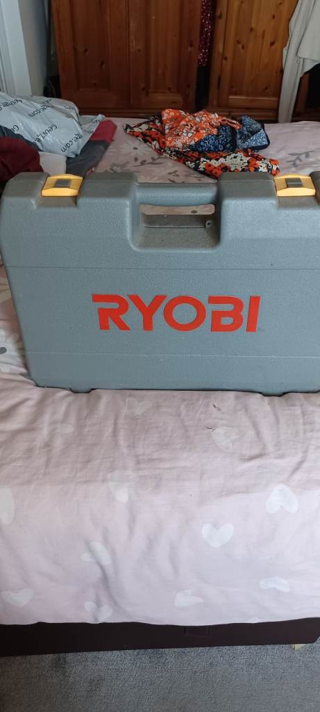 Ryobi ERH-600v impact drill.