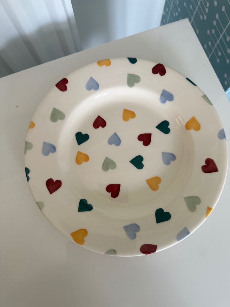 Fun And Rare EMMA BRIDGEWATER Polka Hearts 8.5" Side Plate