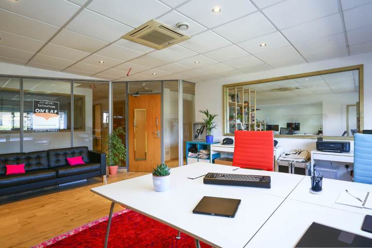 300sqft Commercial Space | Office to Rent in Hackney Wick E9