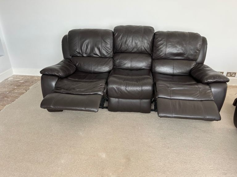 Violino Leather Recliner Sofa Set – Brown, Good Condition