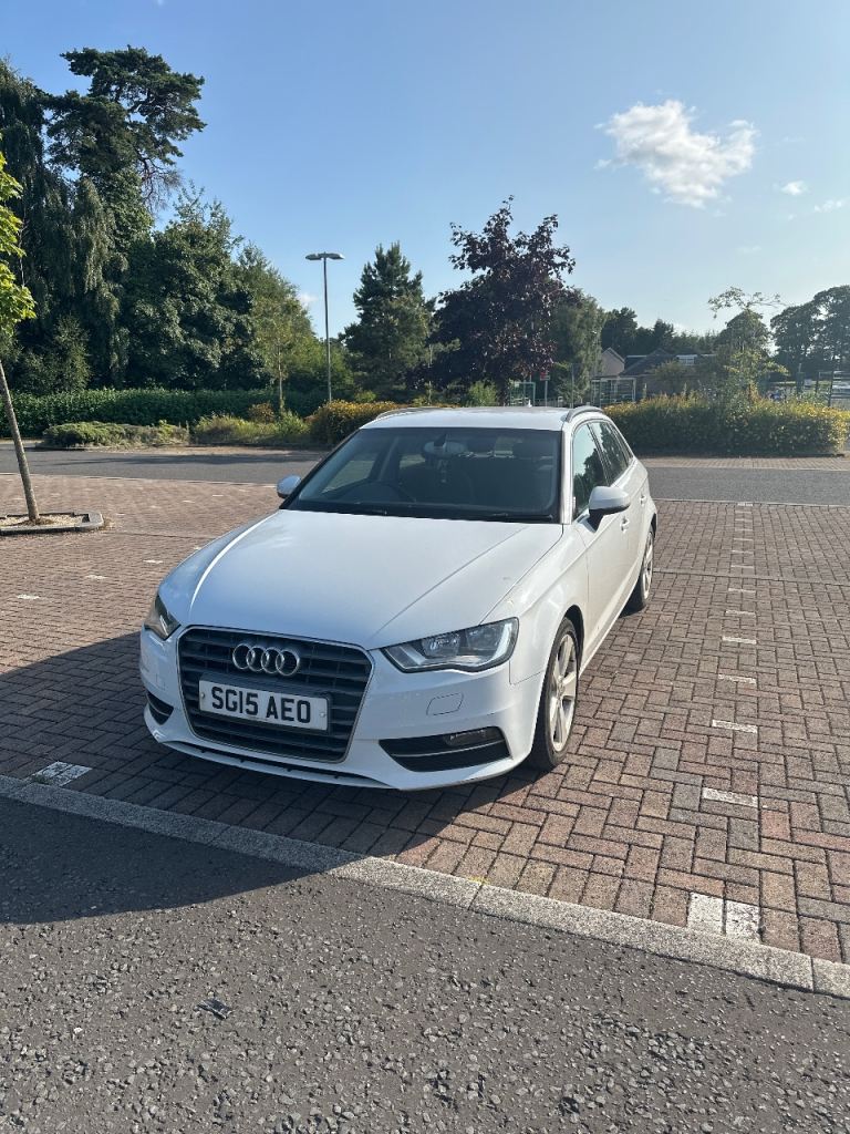 Audi, A3, Hatchback, 2015, Semi-Auto, 1968 (cc), 5 doors