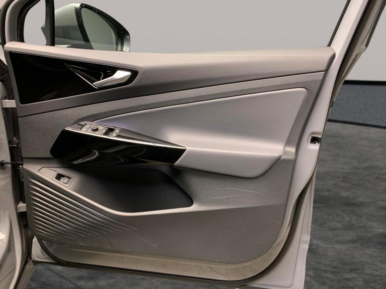 2025 Volkswagen ID.5 Pro 77kWh Match SUV 5dr Electric Auto (286 ps) - LED - REVERSE CAM - HEATED ...