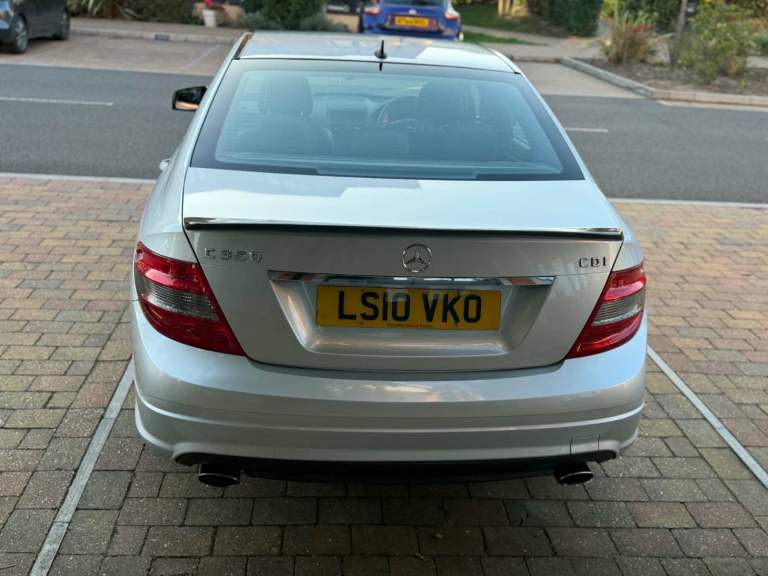 Mercedes-Benz, C CLASS, Saloon, 2010, Semi-Auto, 2987 (cc), 4 doors
