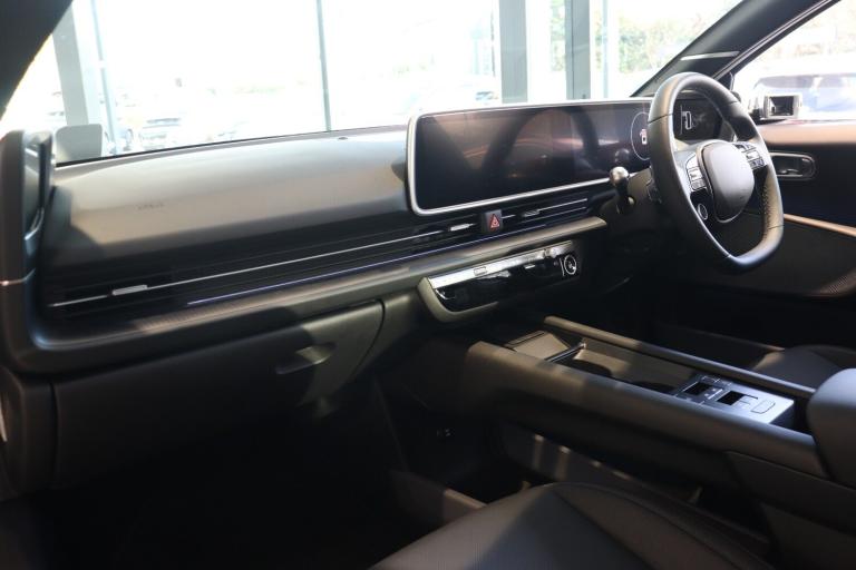 2025 Hyundai IONIQ 6 168kW Ultimate 77kWh 4dr Auto Saloon Electric Automatic
