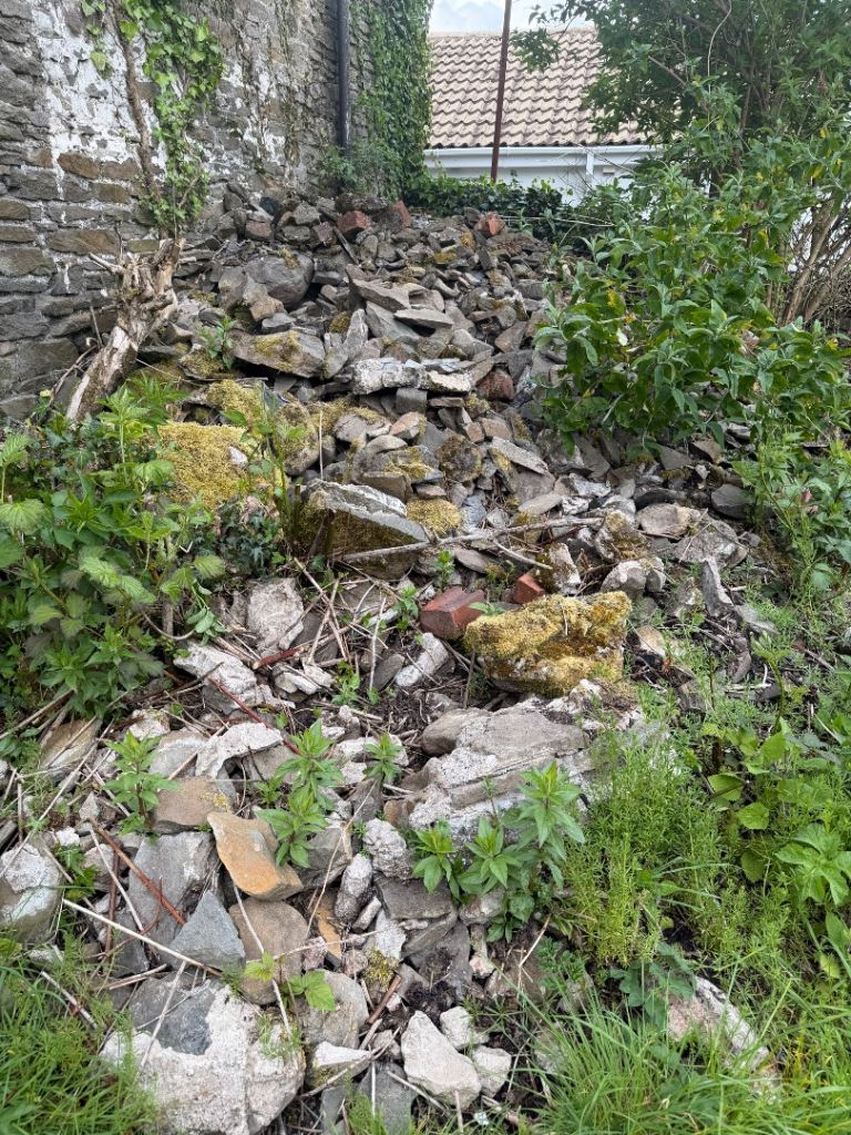 Big pile of stone and rubble - FREE