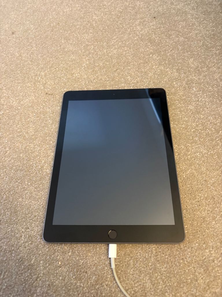 iPad 6th gen 