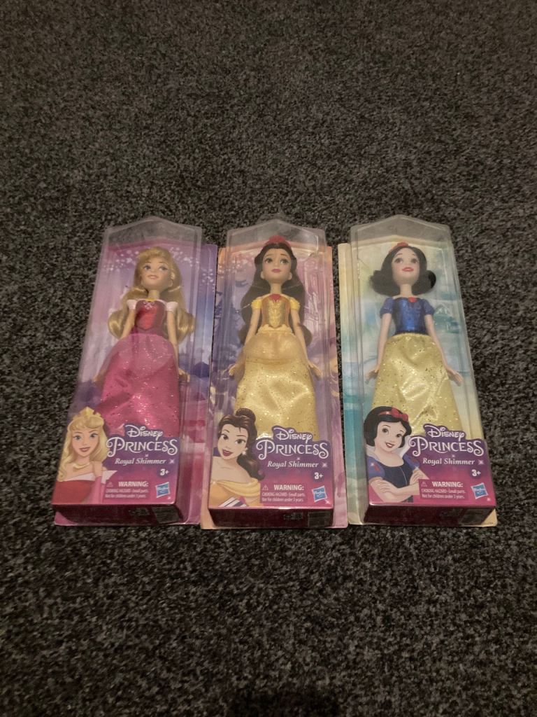 Disney dolls 3 brand new all unopened can deliver for a small charge