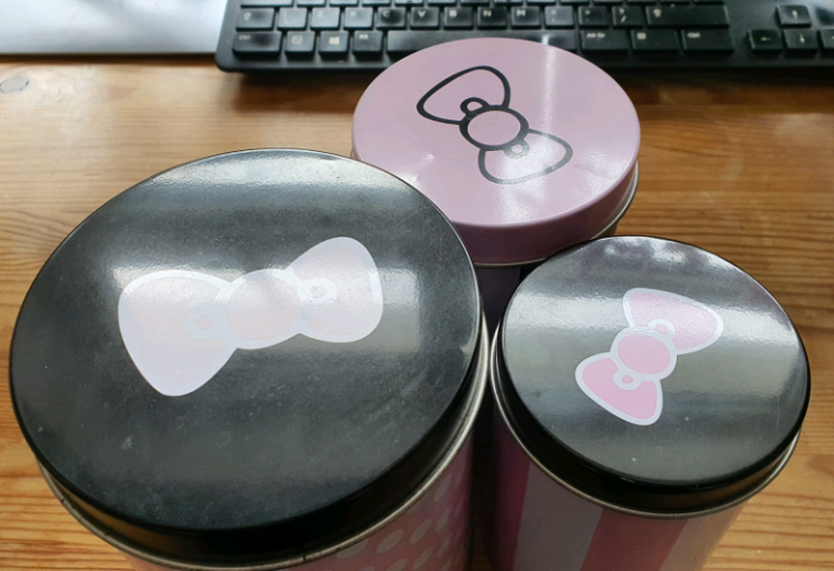 Hello Kitty tin set, 3 piece