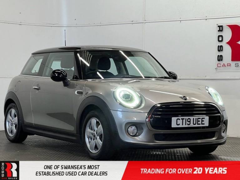 2019 MINI Hatch 1.5 Cooper Classic Hatchback 3dr Petrol Manual Euro 6 (s/s) (136 ps) Hatchback Pe...