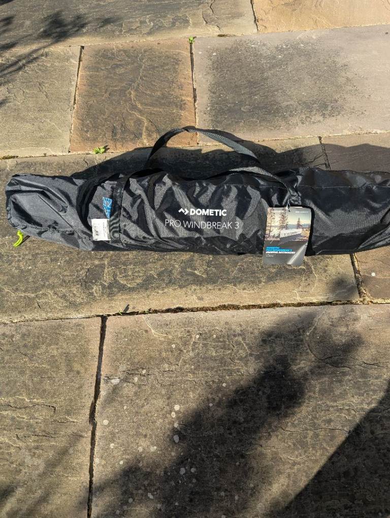 Caravan/Motorhome Windbreak