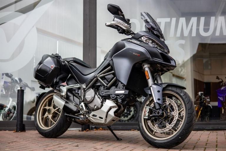 Ducati Multistrada 1260 S ! RARE COLOUR ! LUGGAGE ! STUNNING