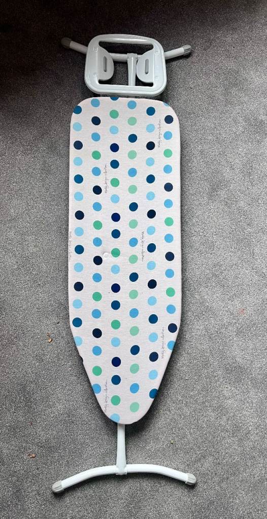 Minky compact ironing board