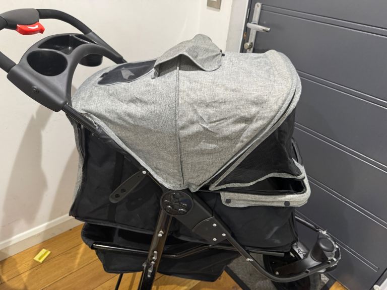 Pet Stroller - PawHut - Like New