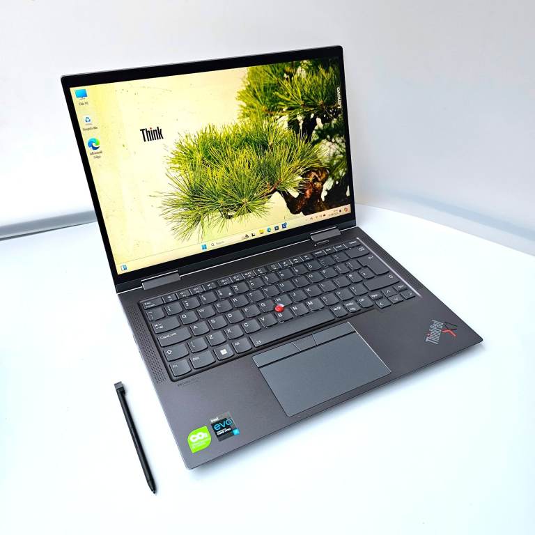 Lenovo X1 Yoga i7 1185G7 32GB Ram 512GB SSD Laptop / Tablet 2in1 X360 Ultrabook