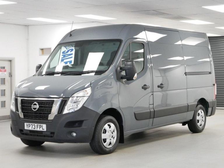 73 NISSAN INTERSTAR 2.3 DCI 180 BHP L2 H2 MEDIUM TEKNA AUTOMATIC ( SAT NAV ! )