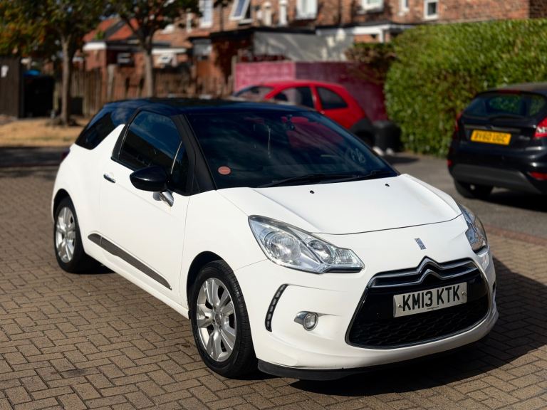 Citroen, DS3, Hatchback, 2013, Manual, 1560 (cc), 3 doors
