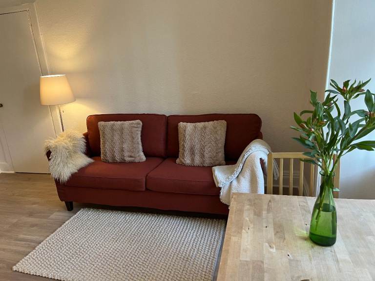 Fresh & Sunny Furnished One Bed Flat At The Shore/Leith, Edinburgh