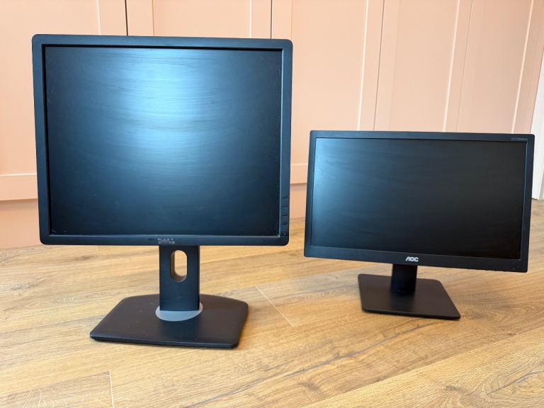 Dell Professional Monitor & AOC Widescreen Monitor - Home Office Setup