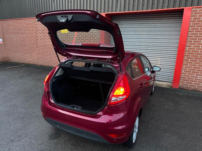 2010 Ford Fiesta 1.4 Zetec 5dr HATCHBACK PETROL Manual