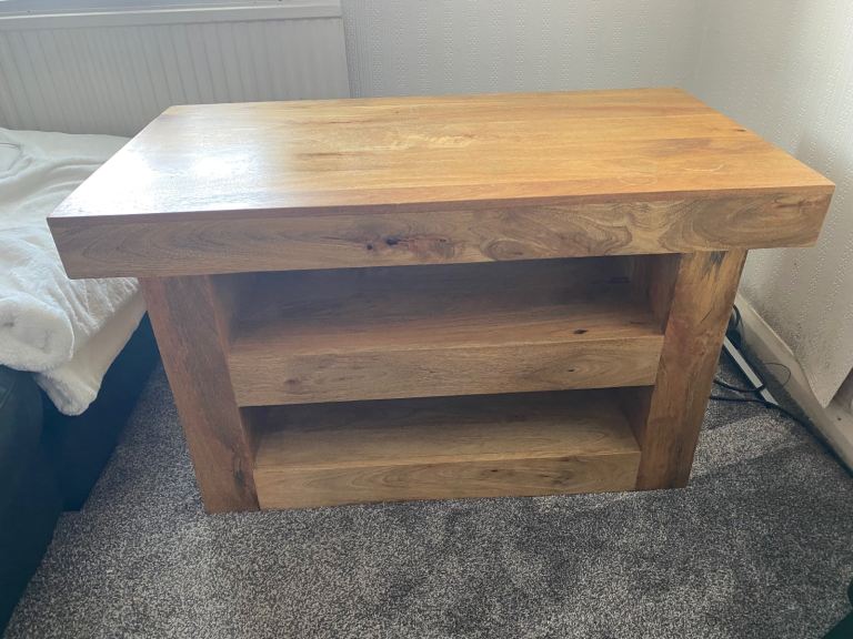 Oakland furniture TV stand 