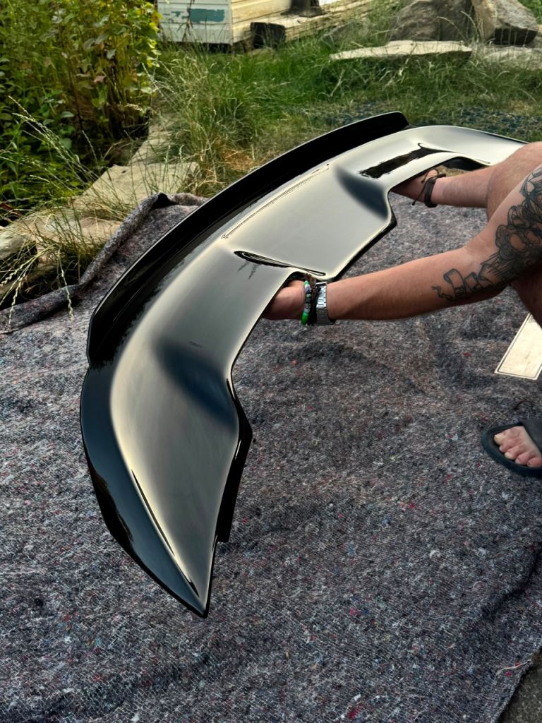 Ford Mustang S550 Mach 1/ GT500 rear spoiler with gurney flap