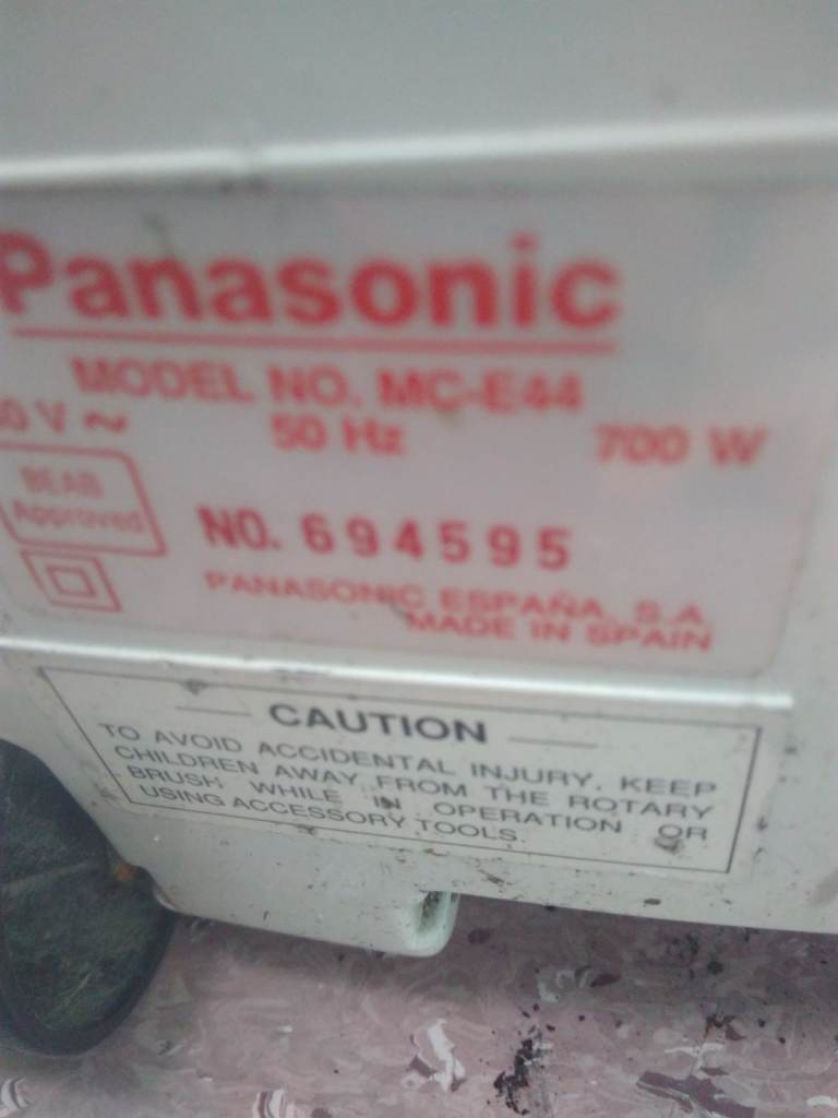 Panasonic upright bagged vacumn cleaner