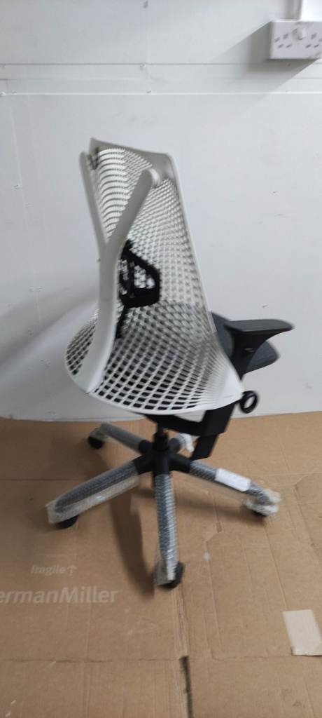 Herman Miller Sayl AS NEW
