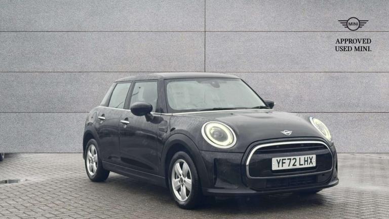 2022 MINI Hatch 1.5 Cooper Classic 5dr Auto HATCHBACK PETROL Automatic