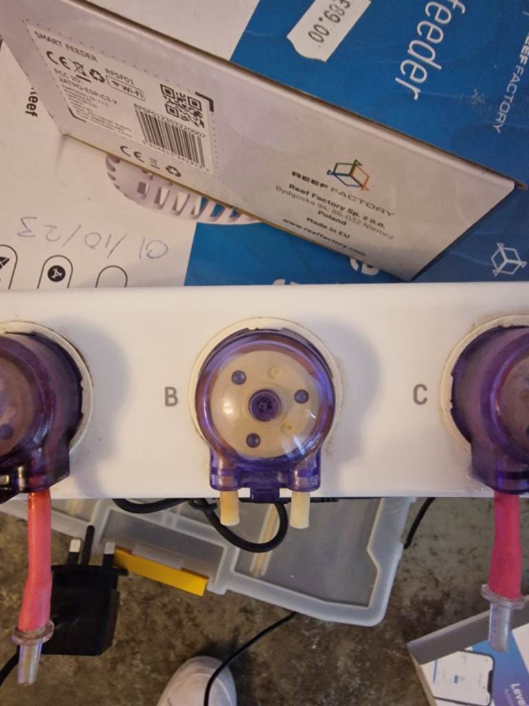 Reef factory marine aquarium dosing pump