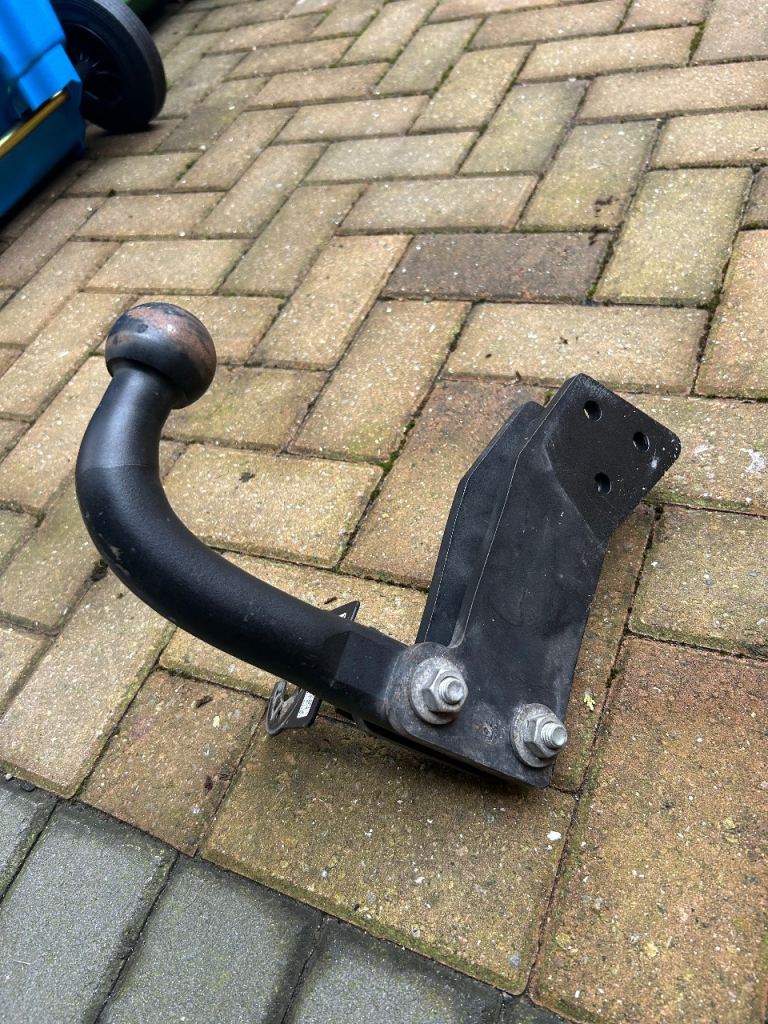 image for AUDI Q7 TOW SWAN NECK