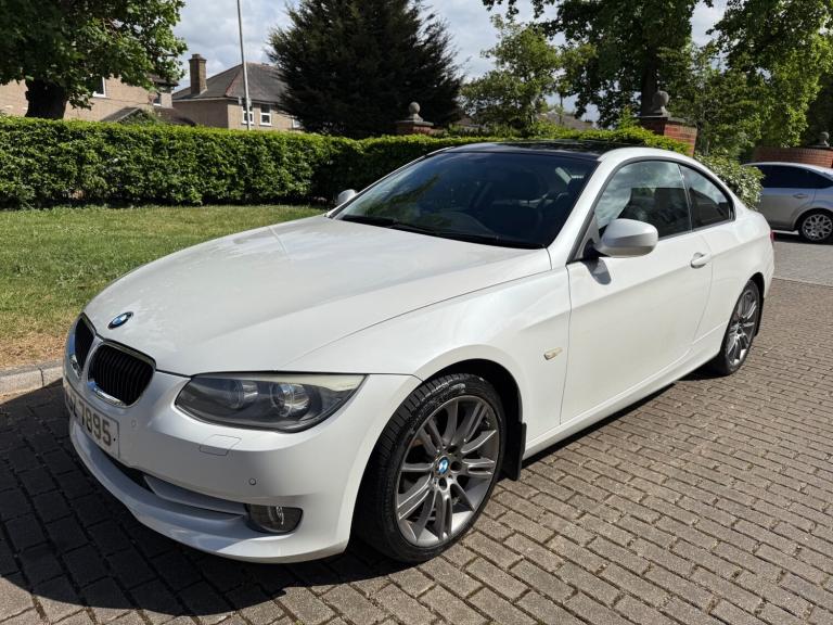 2011 BMW 3 Series 320i SE 2dr Step Auto COUPE Petrol Automatic