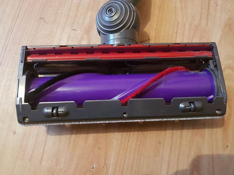 dyson v7 animal cordless vacuum cleaner Handheld filters washed and dried new battery