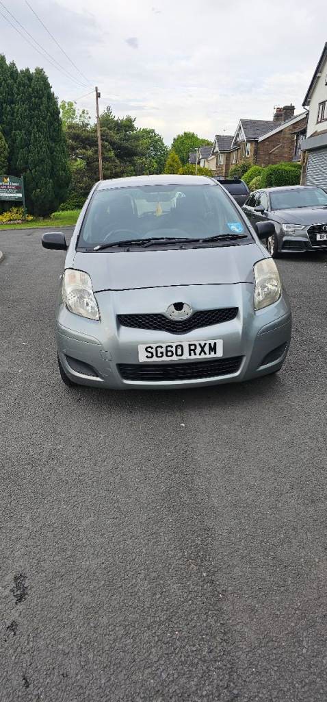 Toyota, YARIS, £35 road tax for the year, Hatchback, 2010, Manual, 998 (cc), 5 doors