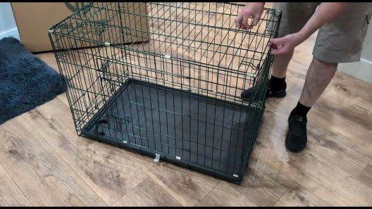Medium dog cage