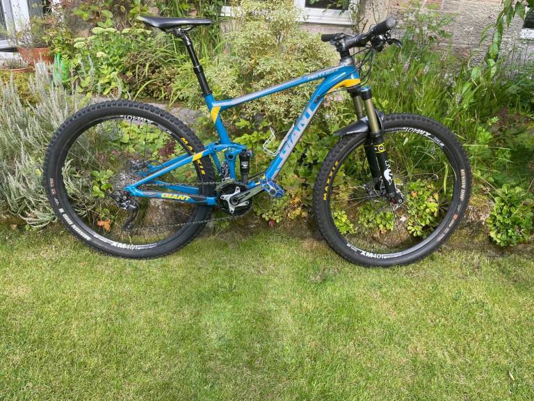 image for Giant Anthem SX 27.5 Full Suspension Mountain Bike. Medium.