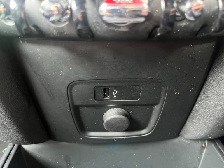 2019 19 MINI COUNTRYMAN 1.5 COOPER SUV 5DR PETROL STEPTRONIC EURO 6 (S/S) (136 P