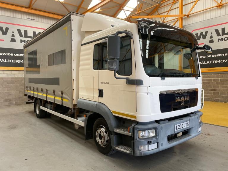 MAN TGL EURO 5, 12.250 12 TONNE CURTAINSIDER - 2012 - L200 LTS