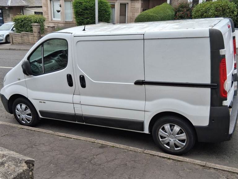 2014 low mileage nissan primaster, mot may 27, 87k, great condition