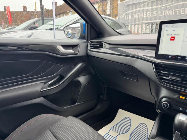 2024 Ford Focus 1.0 EcoBoost Hybrid mHEV ST-Line 5dr Auto HATCHBACK PETROL Automatic