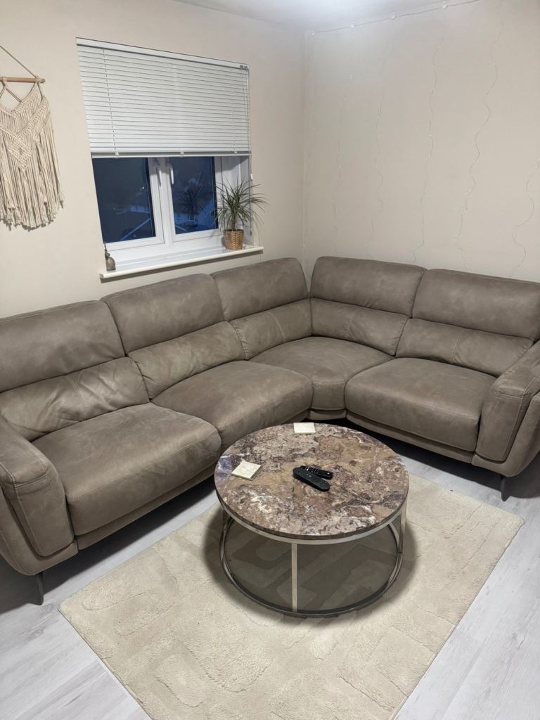 San Mateo power corner sofa 